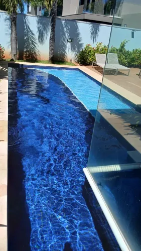 Piscineiro limpeza e tratamento