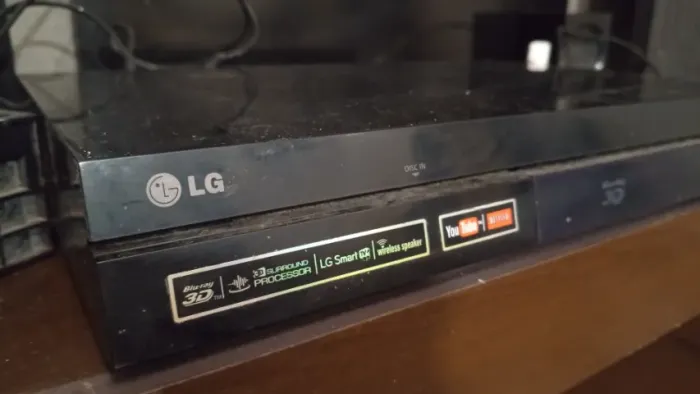 Blu-ray 5.1 com módulo Wi-Fi (aceito proposta)
