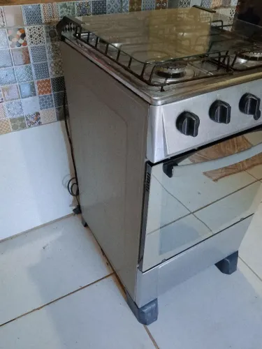 Vendo fogão funcionando perfeitamente