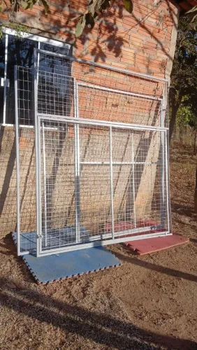 Vendo 2 portão de matalon