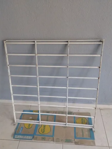 Grade de ferro para janela