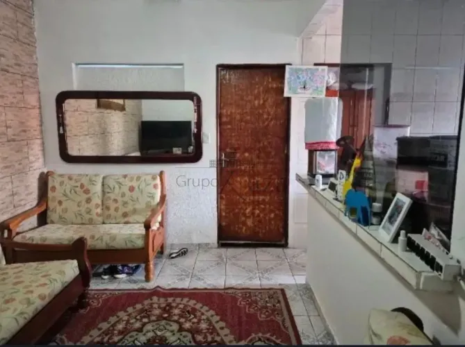 Oportunidade - Casa - Residencial São Francisco - 3 Dormitórios - 128m².