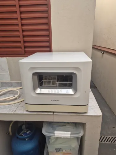 Lava-louças Electrolux 6 serviços 