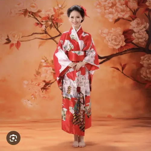 Kimono japonês nunca usado. Modelo antigo tradicional. 