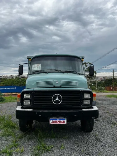 VENDO CAMINHÃO MB 1313