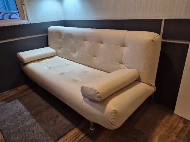 Lindo Sofá-Cama em Excelente Estado