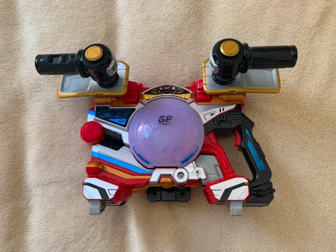 Brinquedo Arma / Moto Transformável (Não Funciona)