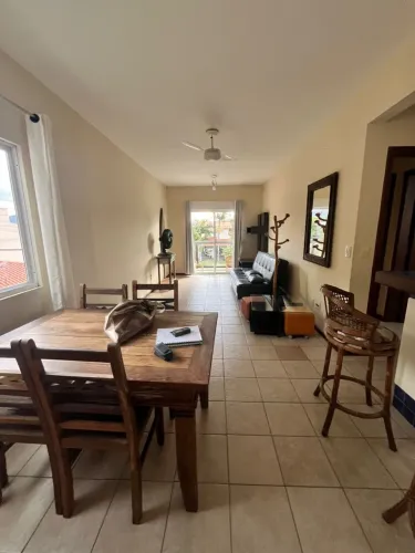 Apartamento próximo a Joaquina