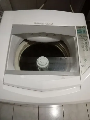 Vendo máquina Brastemp. 8 kg