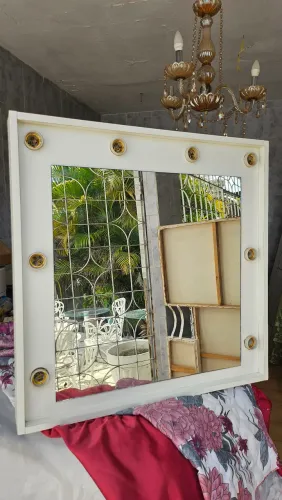 Espelho Camarim Novo 70x70