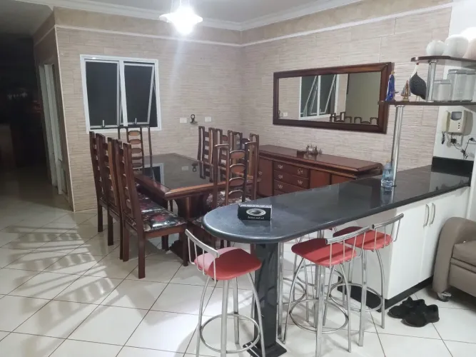 Conjunto de madeira maciça