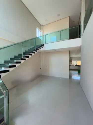 Casa bairro três Poderes 4 quartos