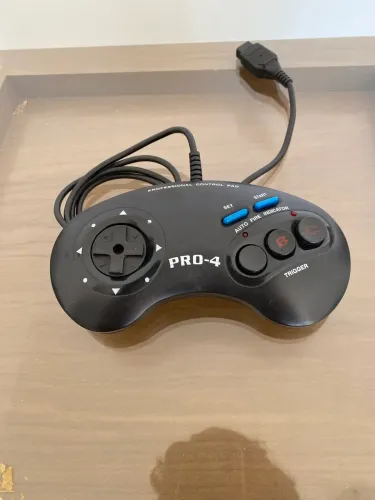 JOYSTICK PRO-4 MEGA DRIVE TURBO AUTO FIRE - PROFESSIONAL CONTROL PAD