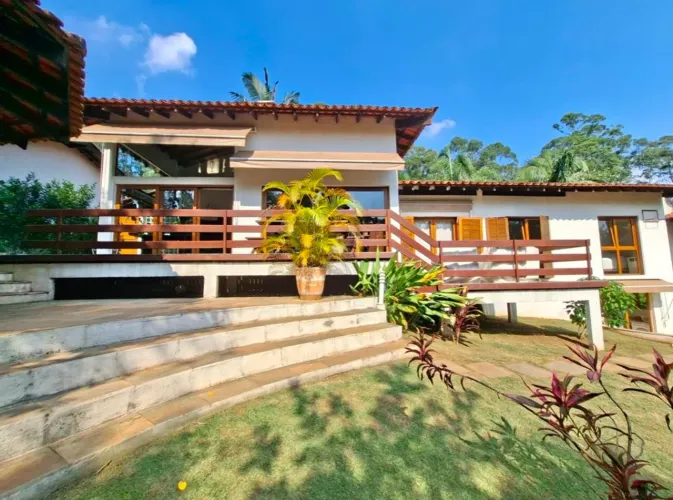 Residencial Pitangueiras - Integração entre Arquitetura, Design e Natureza!