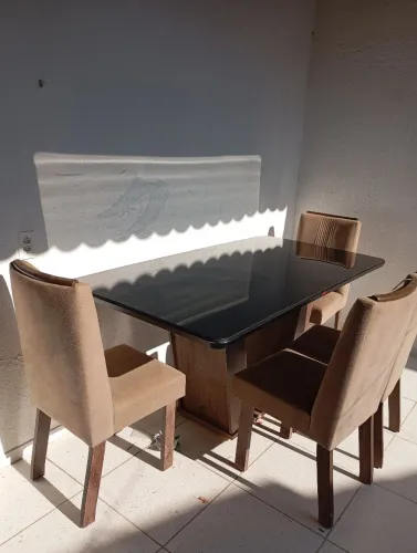 Mesa 6 cadeiras