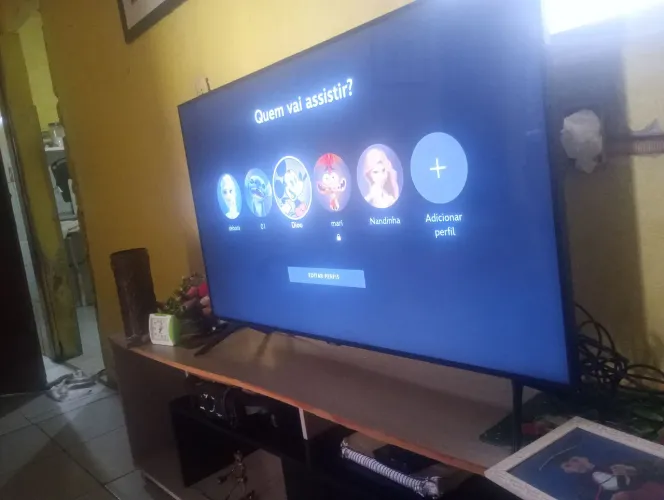 N estou usando ela muito, trabalho mas do que assisto