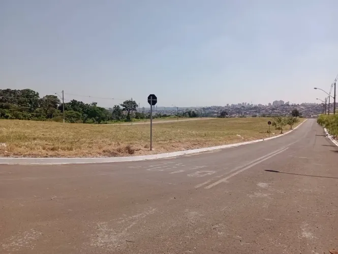 Terreno à venda, Novo Horizonte, Piracicaba, SP