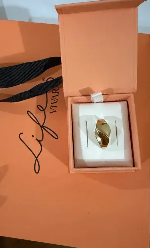 Anel Aro 16 - Life Relevo Em Prata 925 Com Banho De Ouro Amarelo 18k