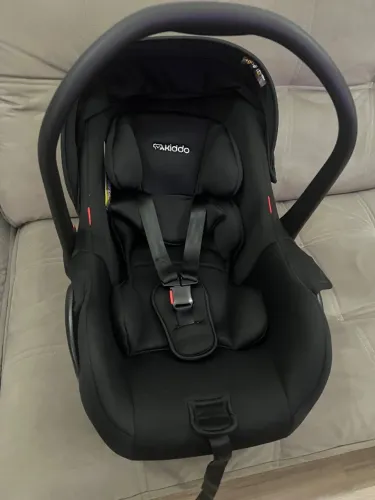 BEBÊ CONFORTO KIDDO + BASE + ALMOFADA REDUTORA 