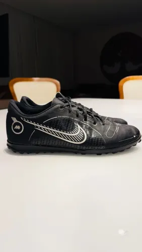 Chuteira Nike Mercurial Vapor 14 Club Society