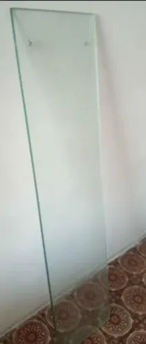 Duas Prateleiras de vidro