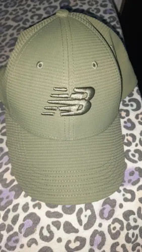Boné New Balance original