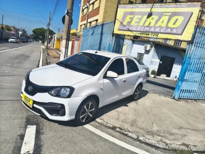 Toyota Etios X Sedan 1.5 Flex 16V 4P Mec. 2020