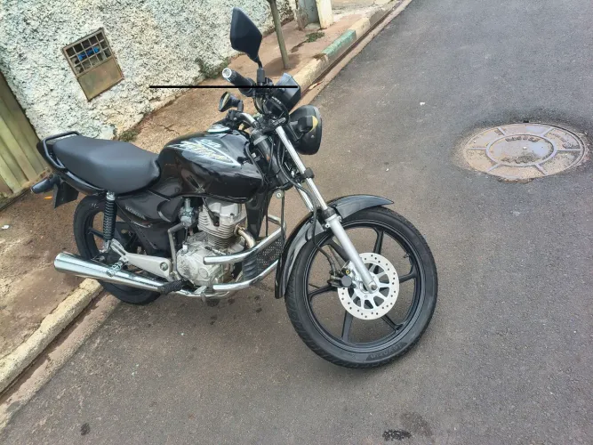 Titan 125