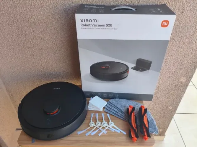 Xiaomi Robot Vacuum S20 Preto - Robô Aspirador