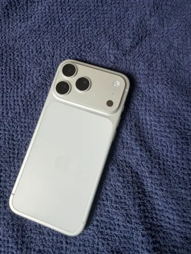 ifhone 17 pro max 256