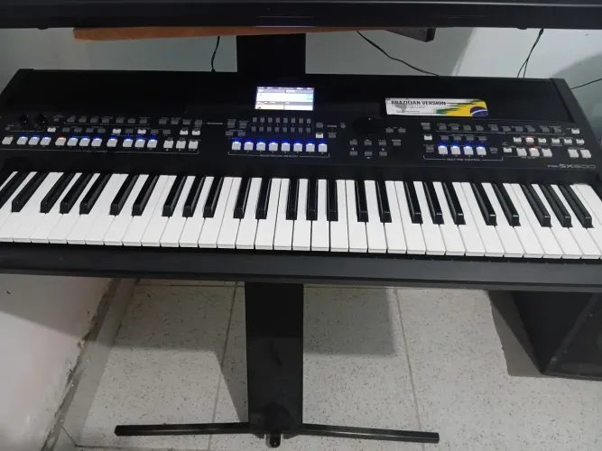Teclado yamaha SX 600