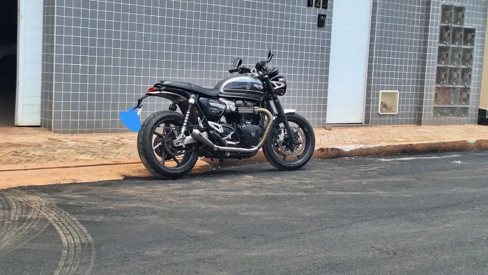 Vendo ou troco por algo de interesse 1200cc