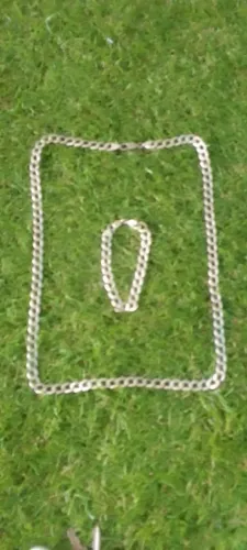 Vendo corrente e pulseira de prata
