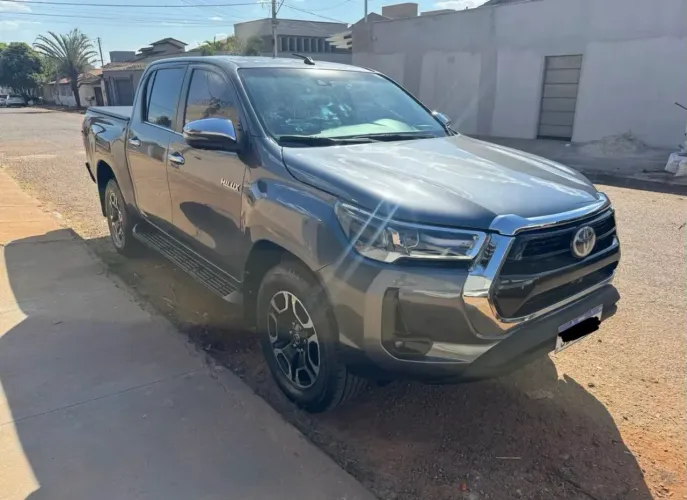 Toyota Hilux CD SRV 4X4 2.8 TDI Diesel Aut. 2022