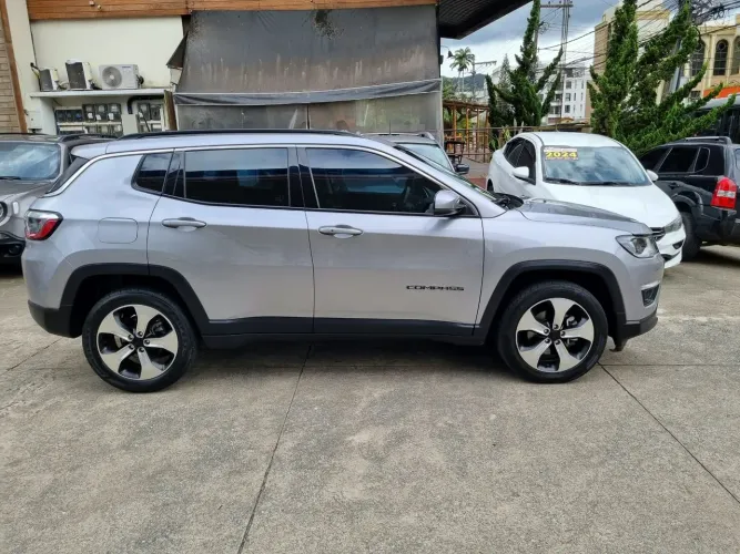 Jeep Compass Sport 2.0 4X2 Flex 16V Aut. 2021