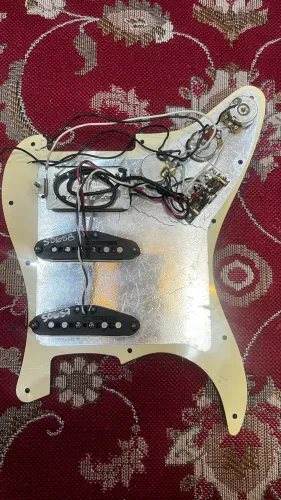 Escudo fender completo