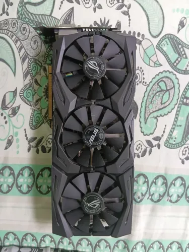 Nvidea GTX 1070 Ti Asus Rog Strix