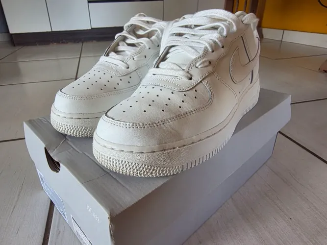 Nike Air Force 1 "Summit White" Usado 40,5