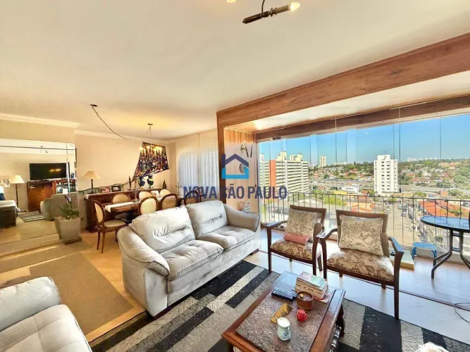 Apartamento à venda | 129m² | 3 quartos | Suíte | 2 vagas no La Maison, Campo Belo