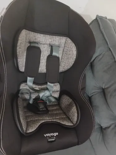 Cadeirinha para carro 0 a 25 kg.  NEGOCIÁVEL 