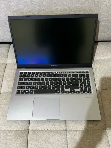 Notebook i3 10° geração MUITO NOVO