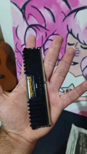 MEMÓRIA RAM DDR4 8GB