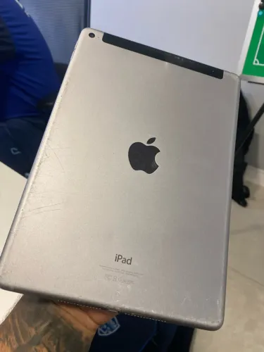 iPad Air 2 usado 