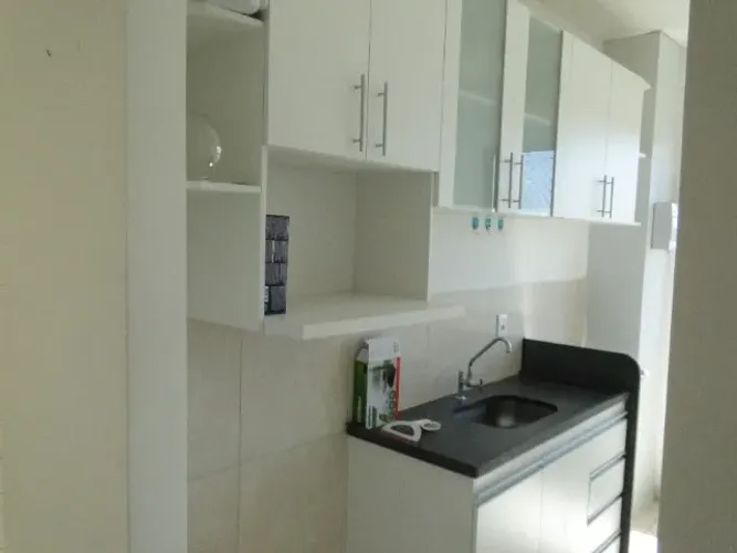 Apto 2 Quartos, Sala , Copa , Cozinha e Garagem em Sete Lagoas