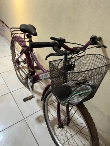 Bicicleta semi nova