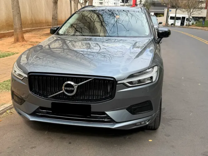 Volvo XC 60 T-5 Momentum 2.0 254cv AWD 5P 2019