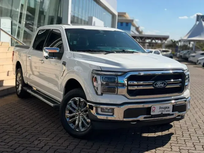 Ford F-150 Lariat 4X4 5.0 V8 2024