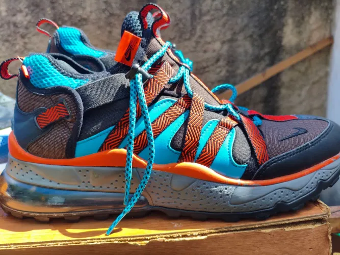 Air Max 270 Bowfin, tamanho 44.
