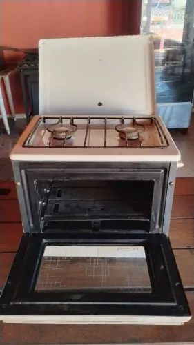 Fogão retrô 2 bocas e forno