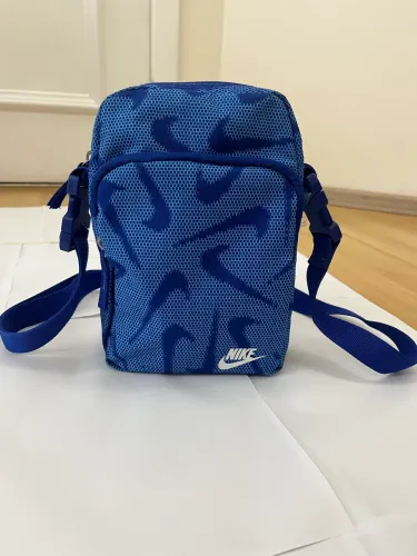 Bolsa Transversal Nike Heritage Unissex - Modelo limitado